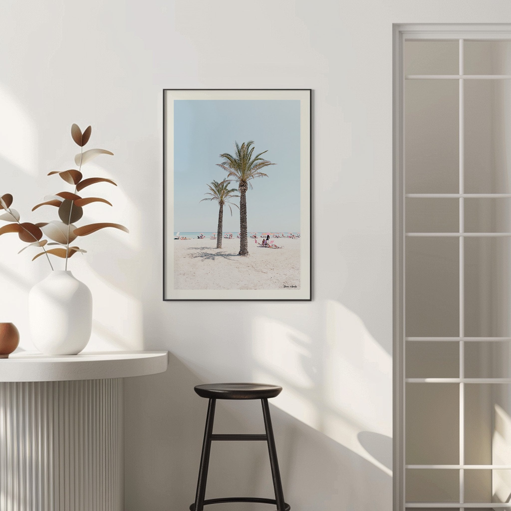 Poster estilo mediterráneo y sereno, obra de Diana y Ronnie