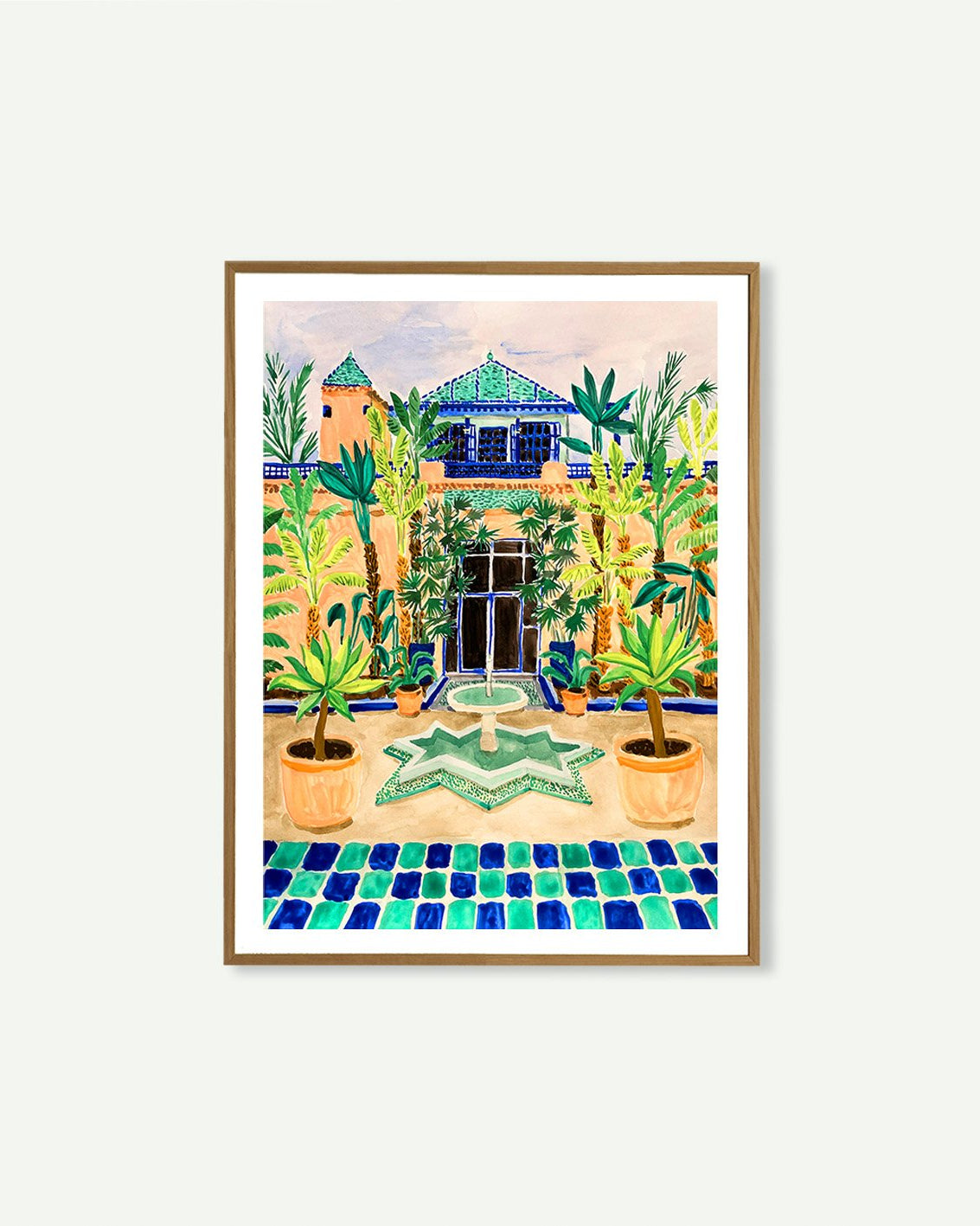 Póster mediterráneo "Jardín Majorelle" con fuente central, palmeras y azulejos vibrantes bañados por luz dorada