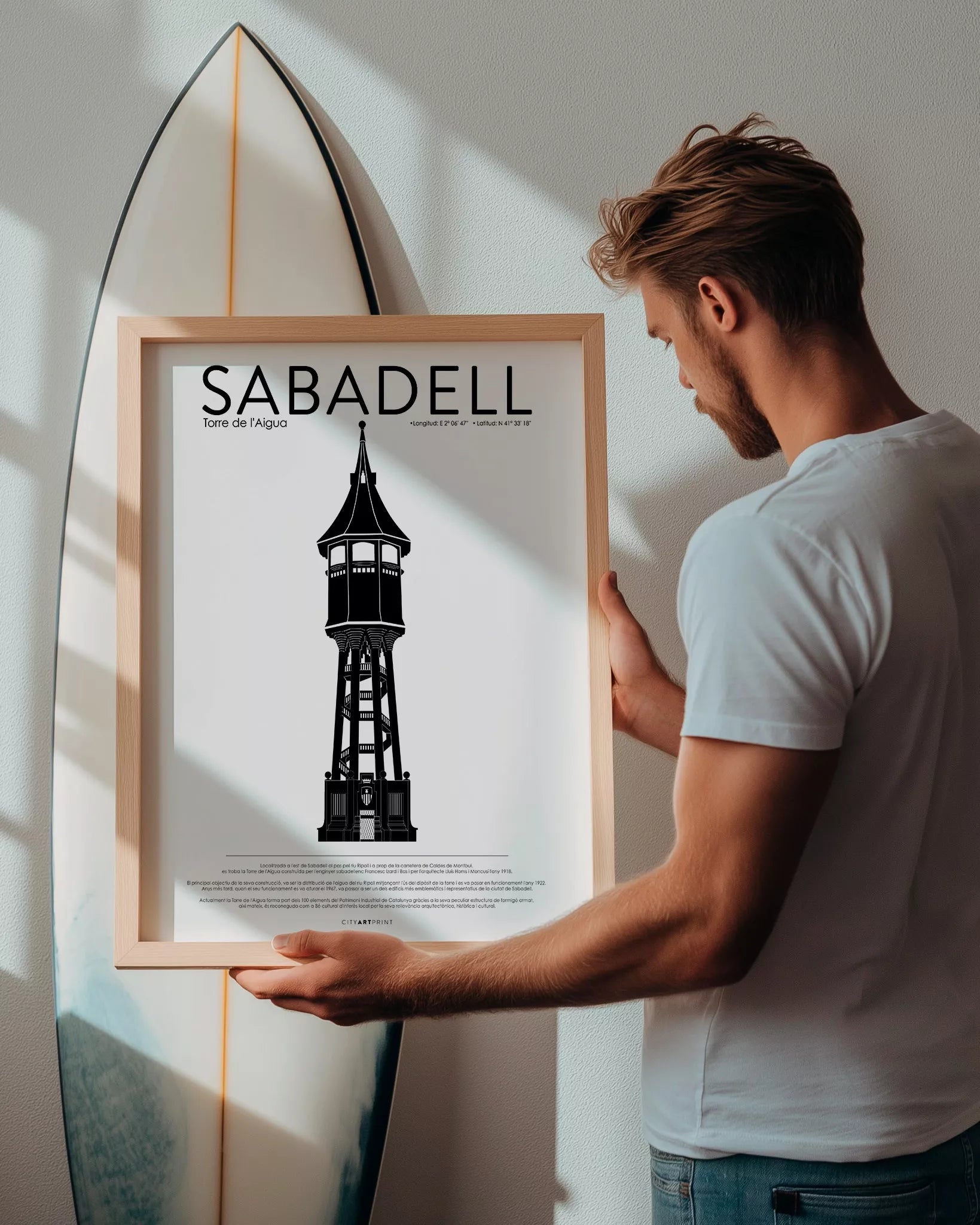 Póster artístico de la Torre de l'Aigua, icono modernista de Barcelona