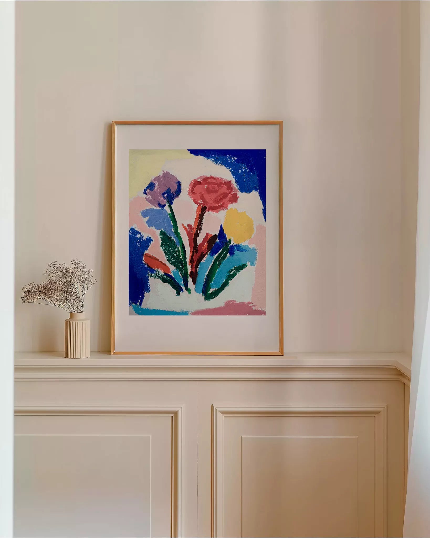 Un poster con flores de colores intensos